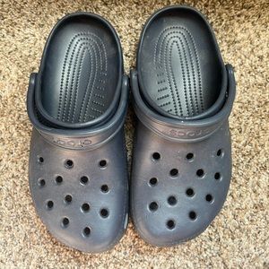 Navy classic crocs